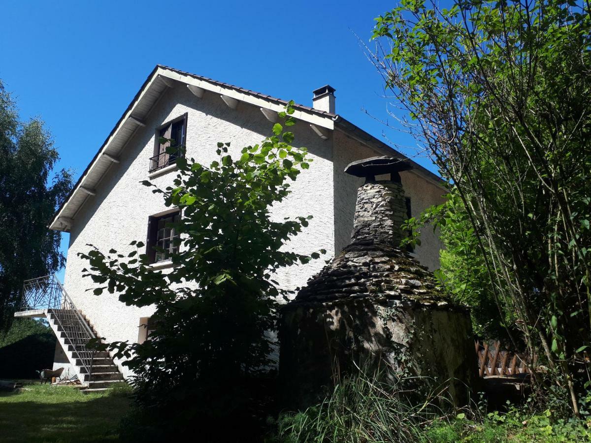 Location de vacances à Gourdon en Bouriane  Esterno foto